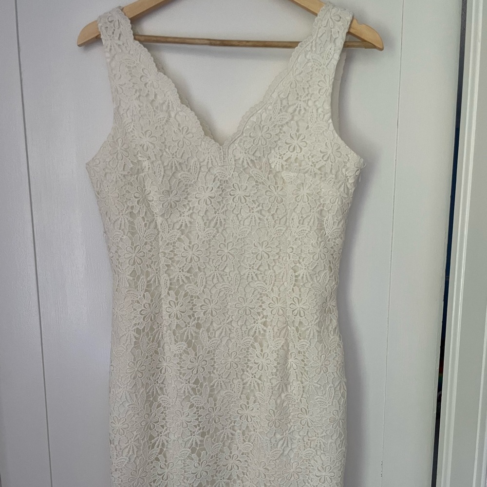 NWOT Anne Taylor Lace Dress Cream White Size 6